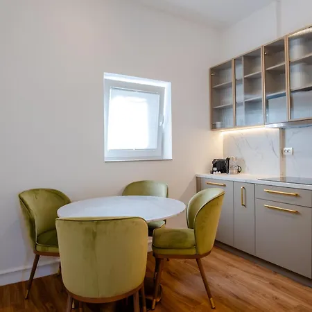 Galant Apartment *